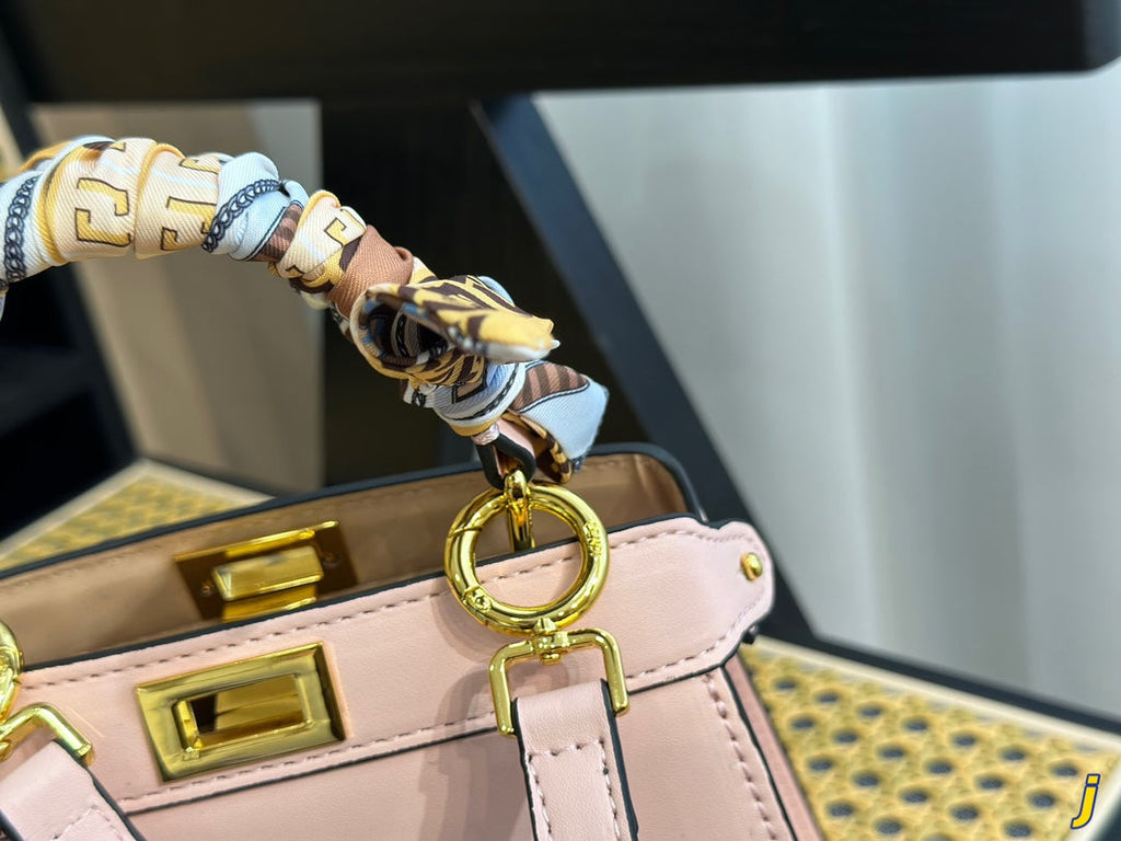 Luxury Bags Fendi 287