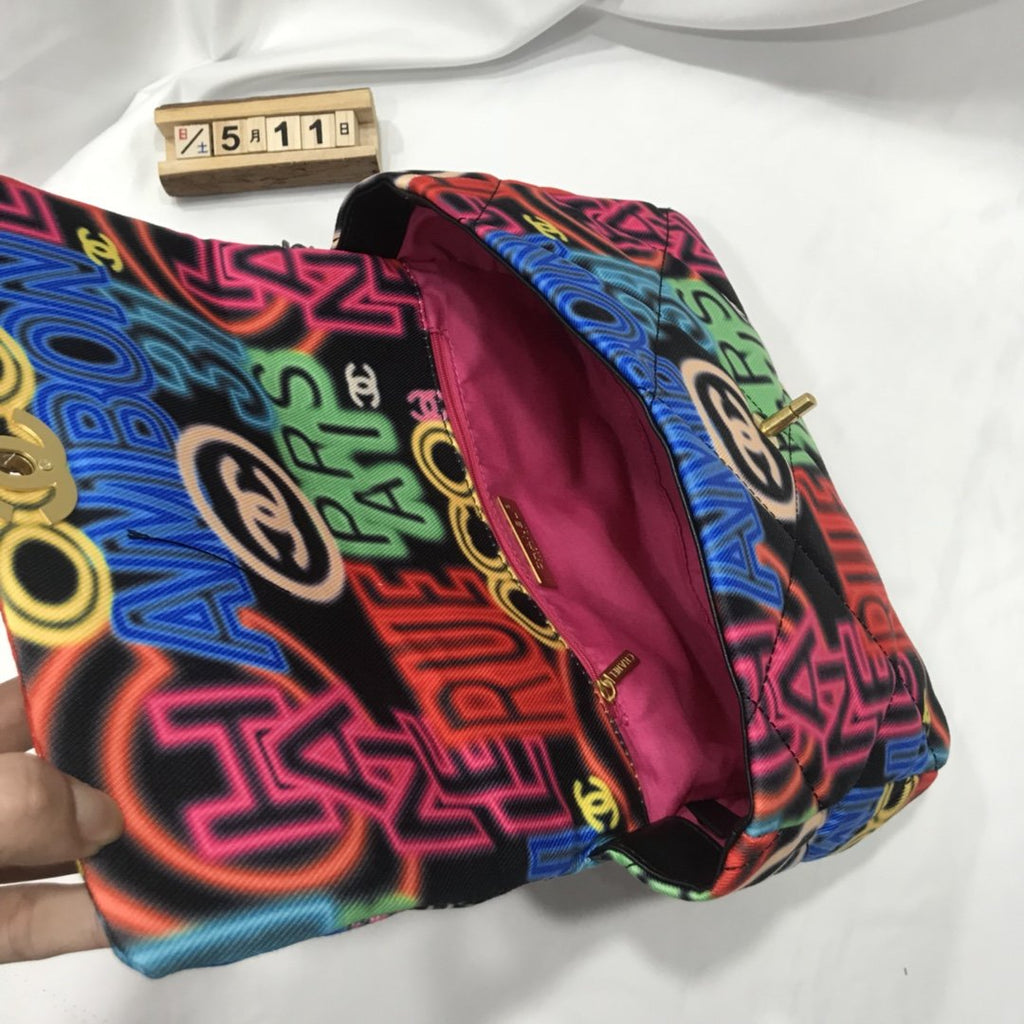 Designer Handbags Chanel 195