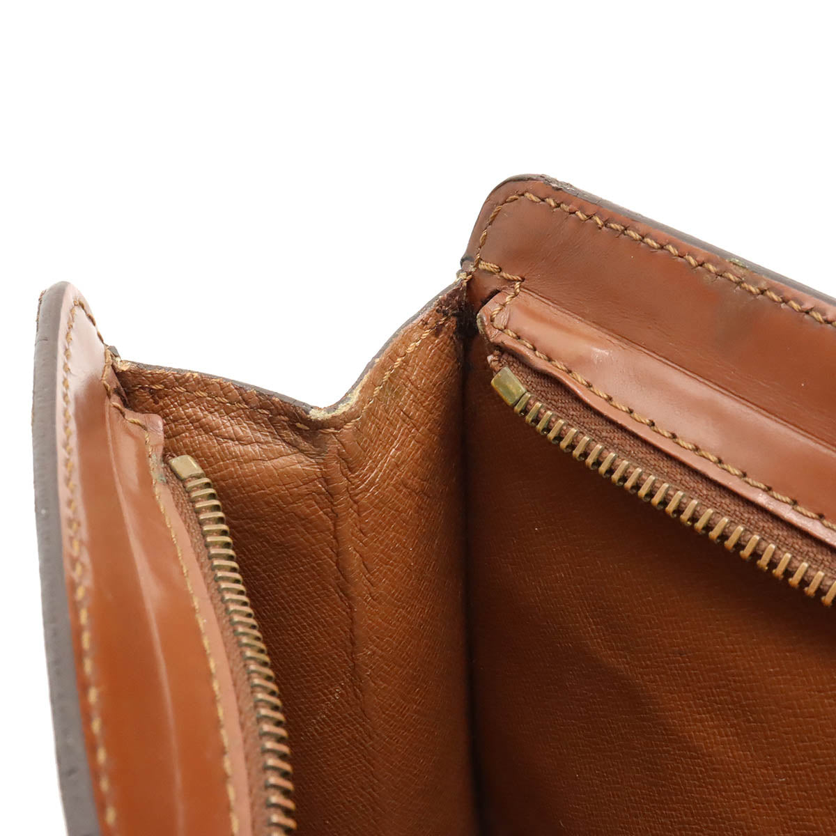 Louis Vuitton Louis Vuitton Monogram  Om Second Bag M51795