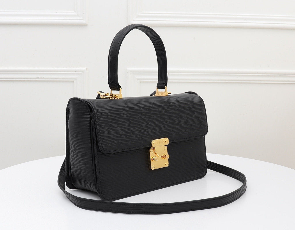 Designer Handbags Fendi 091