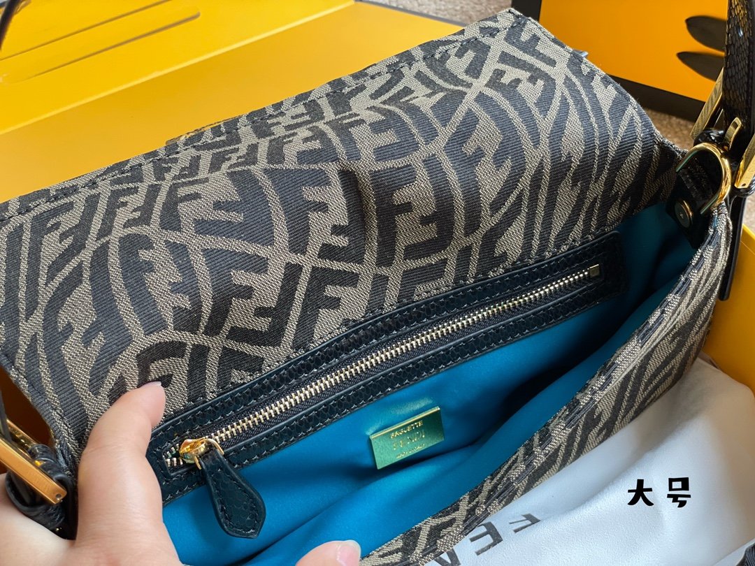 New Arrival Bags Fendi 228
