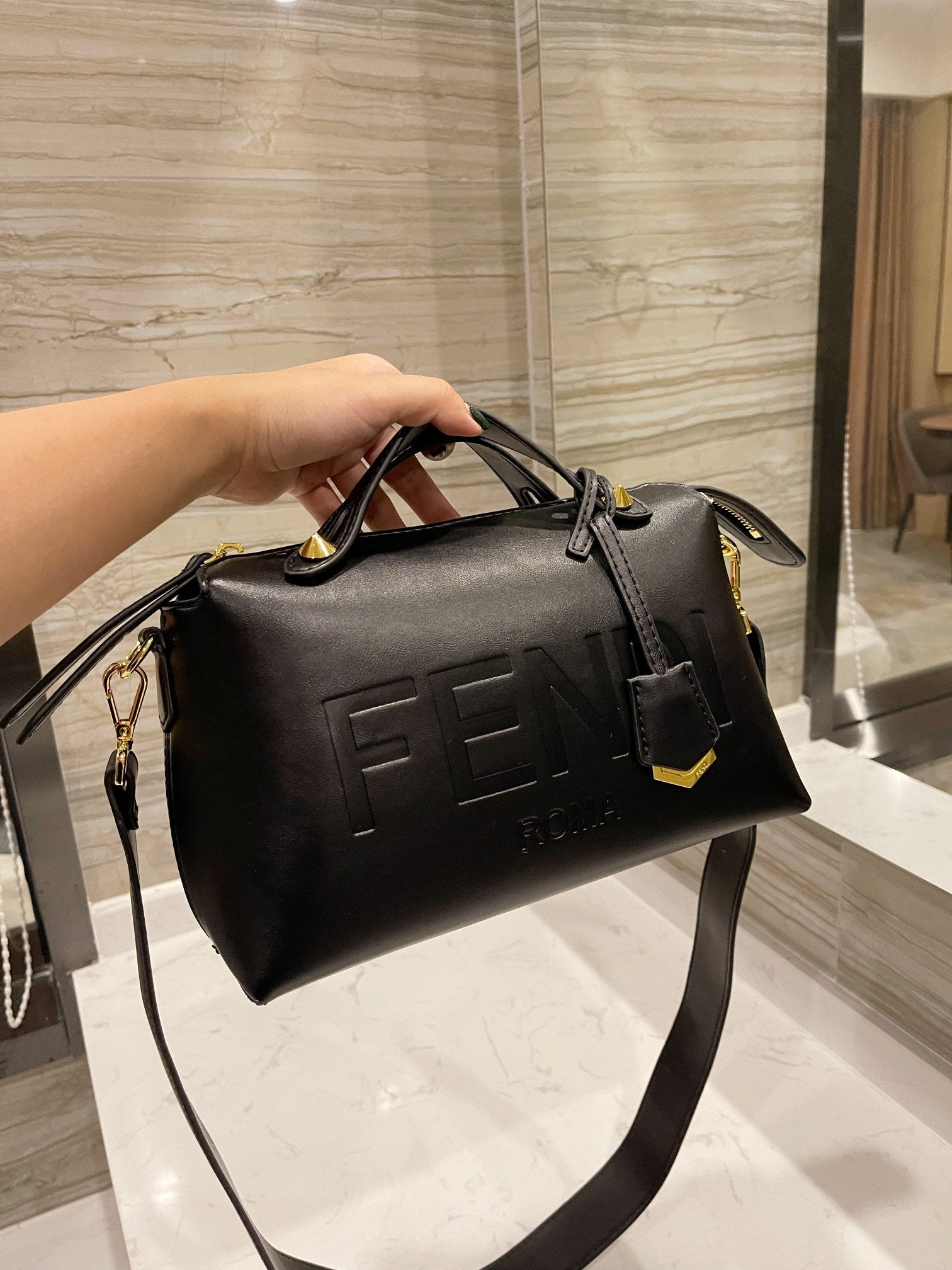 Luxury  Bags Fendi 215
