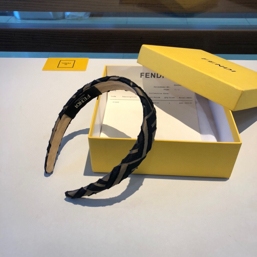 Luxury Hair Band Fendi 052