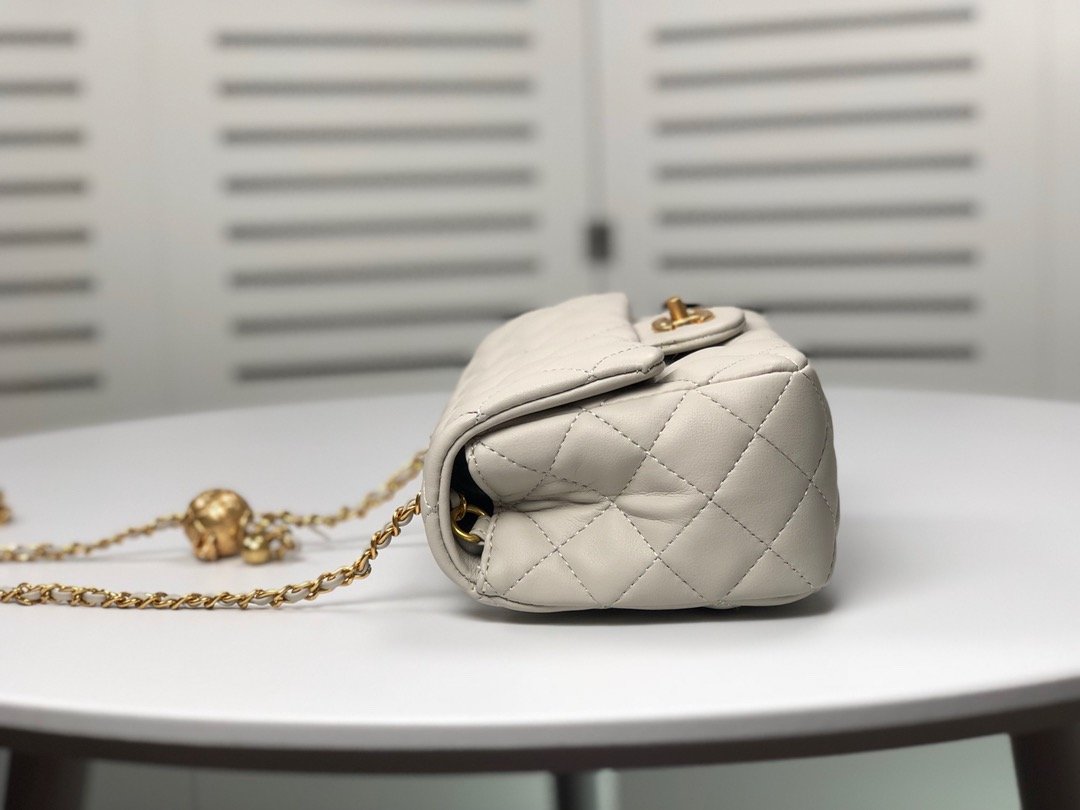 Designer Handbags Chanel 115