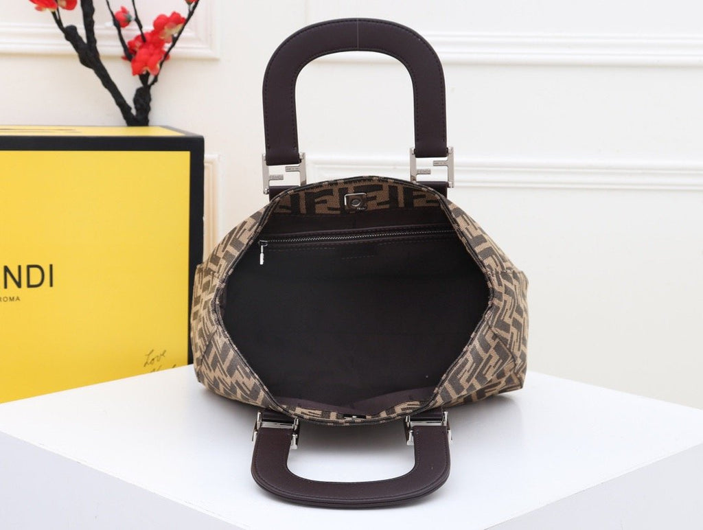 Designer Handbags Fendi 102