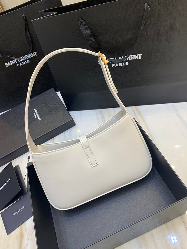 SLY - Bags District - 012