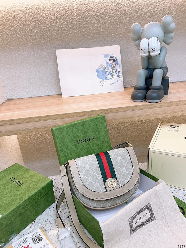 Luxury - Gucci Bags - 220