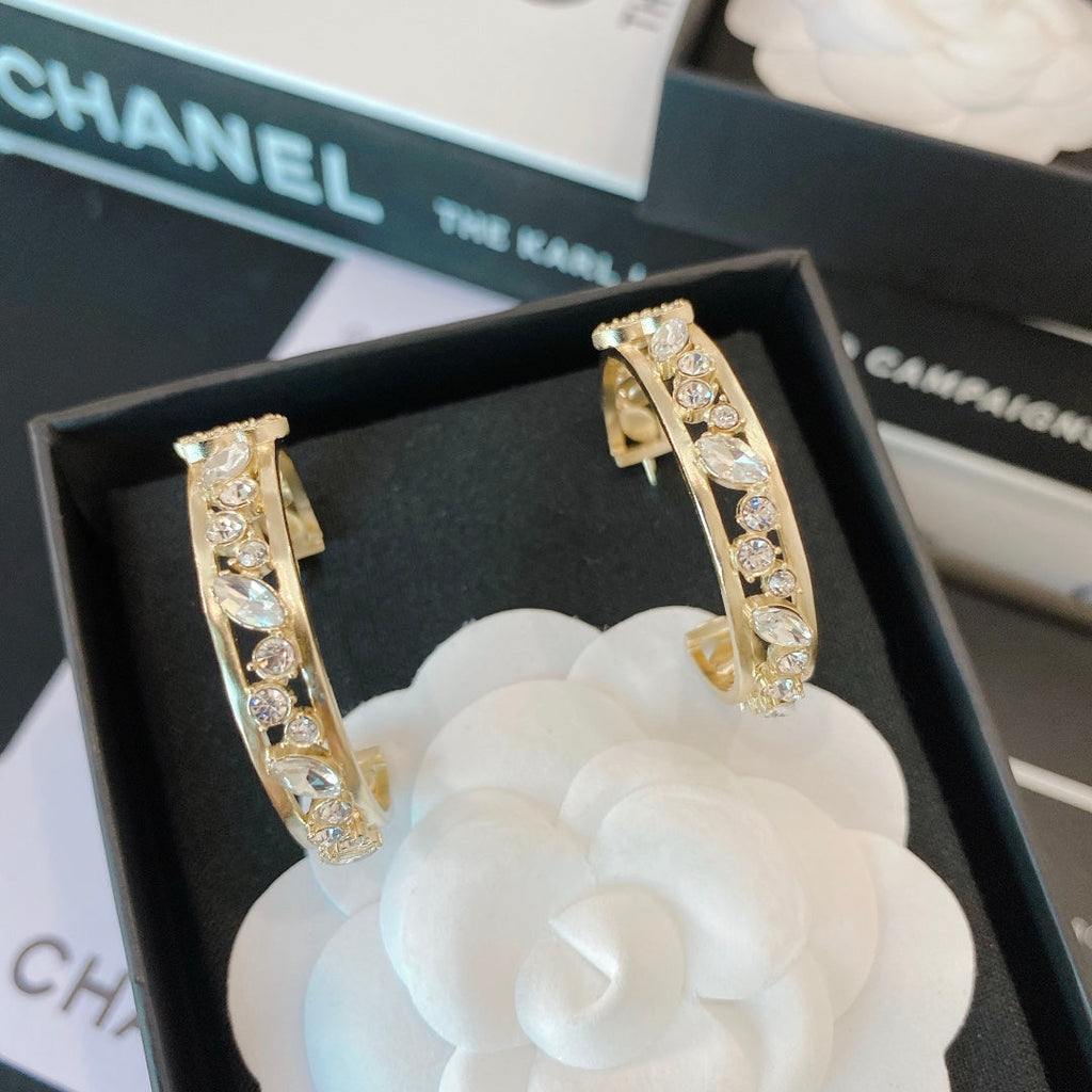 BG - Holiday Earring chanel 006