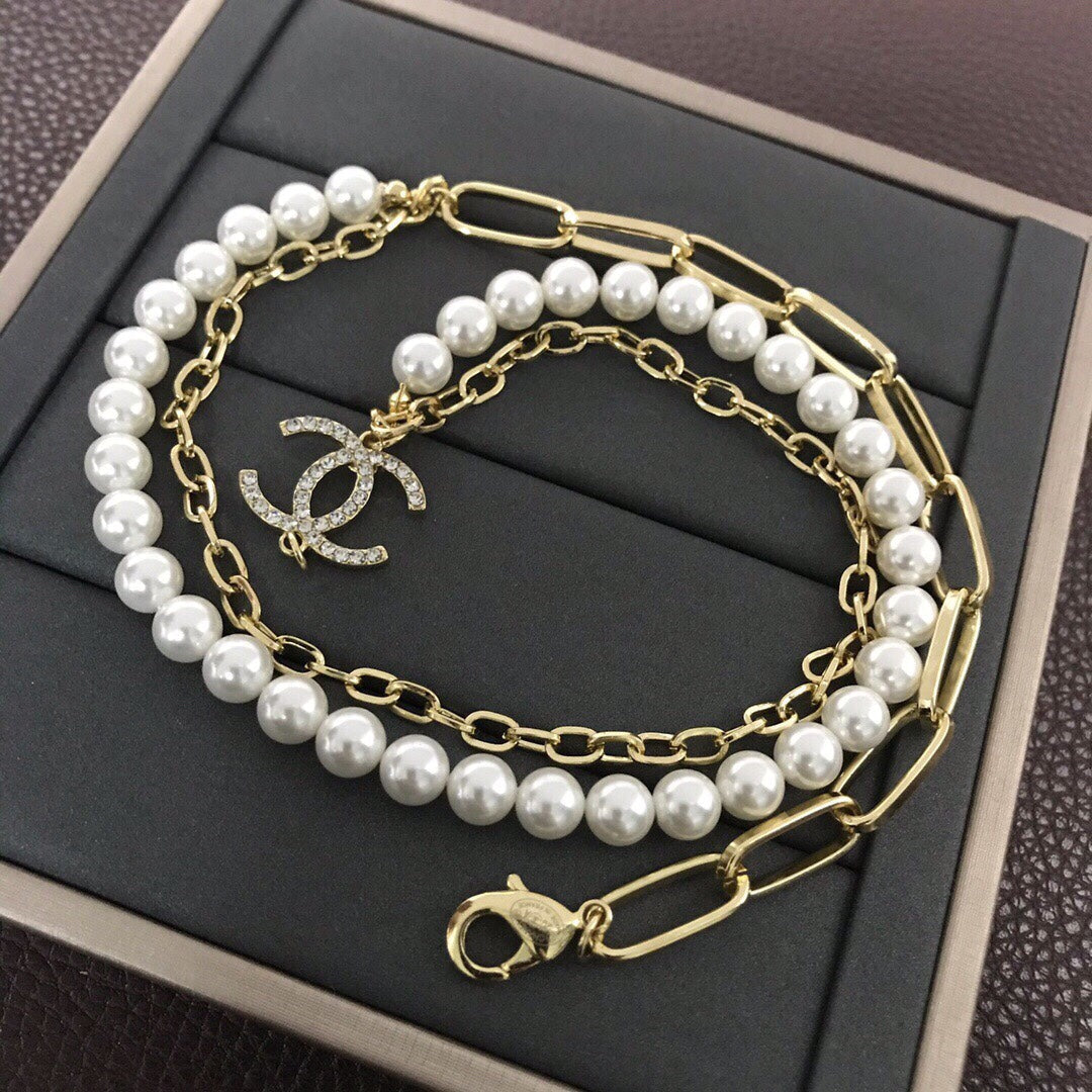 BG - Holiday Necklace chanel036