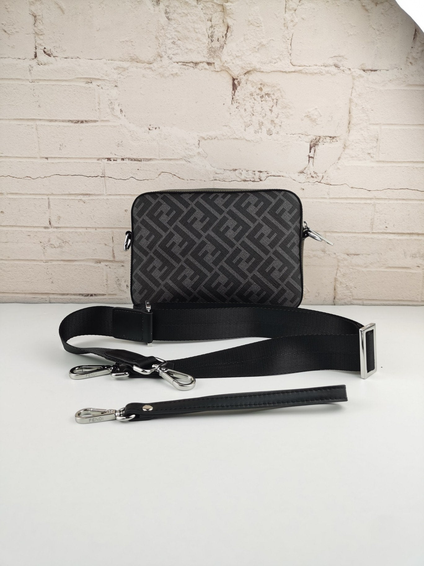 Luxury  Bags Fendi 175