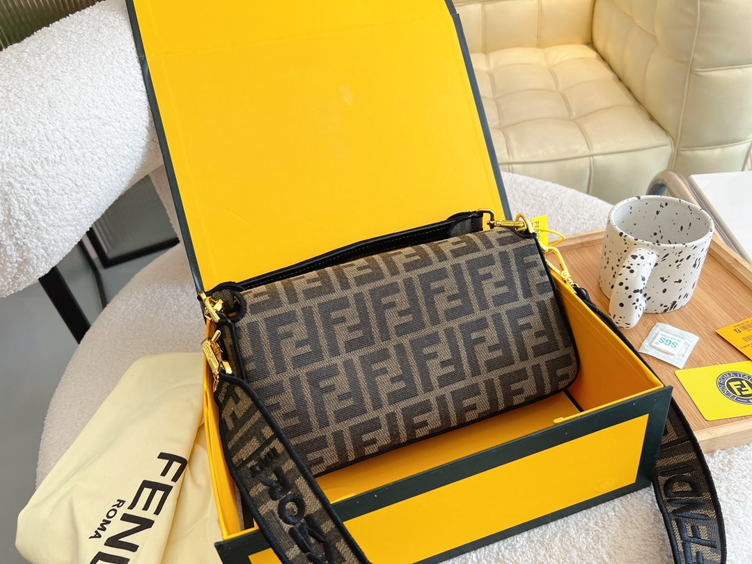 Luxury  Bags Fendi 271