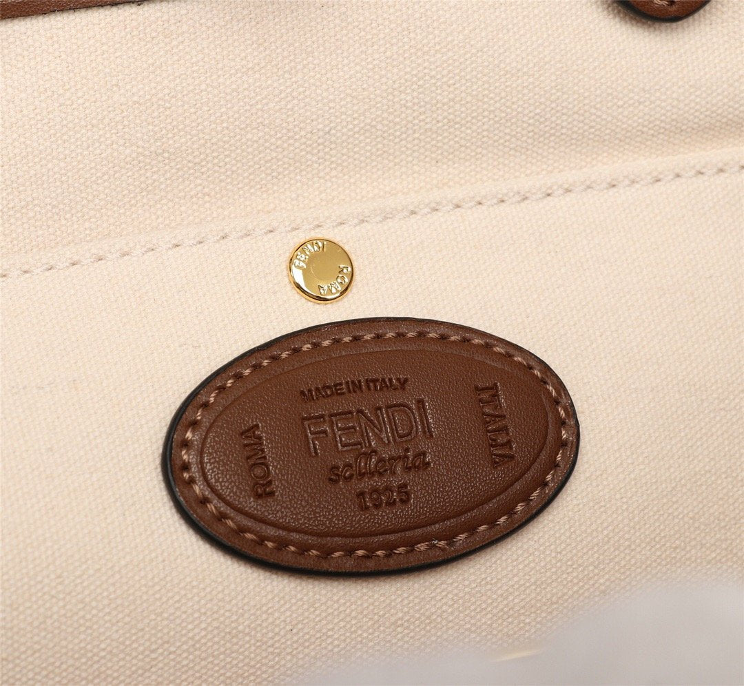 Designer Handbags Fendi 089