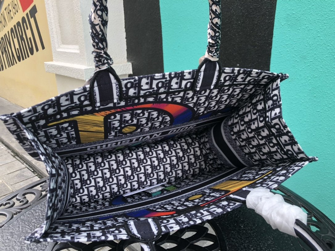 Designer Handbags dior 233