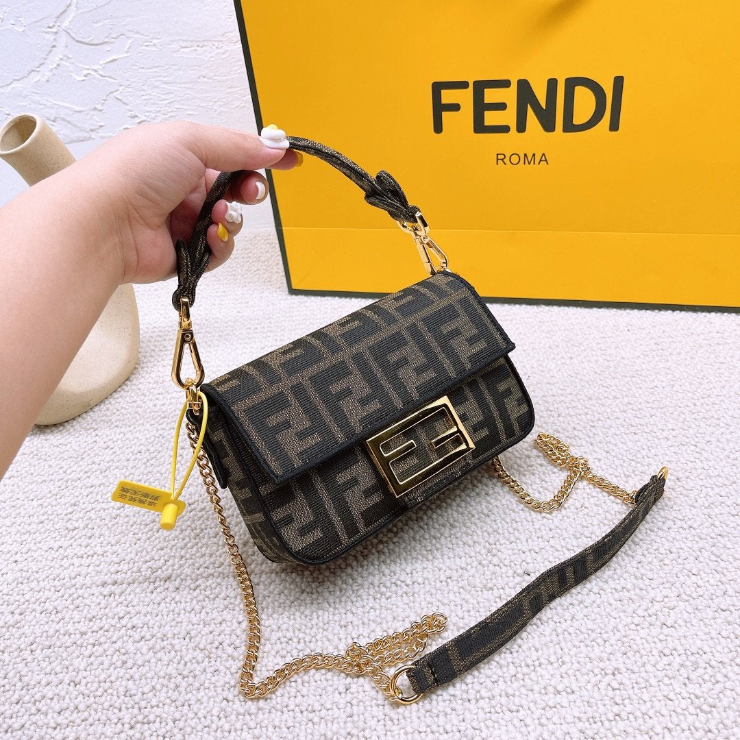 Luxury  Bags Fendi 193