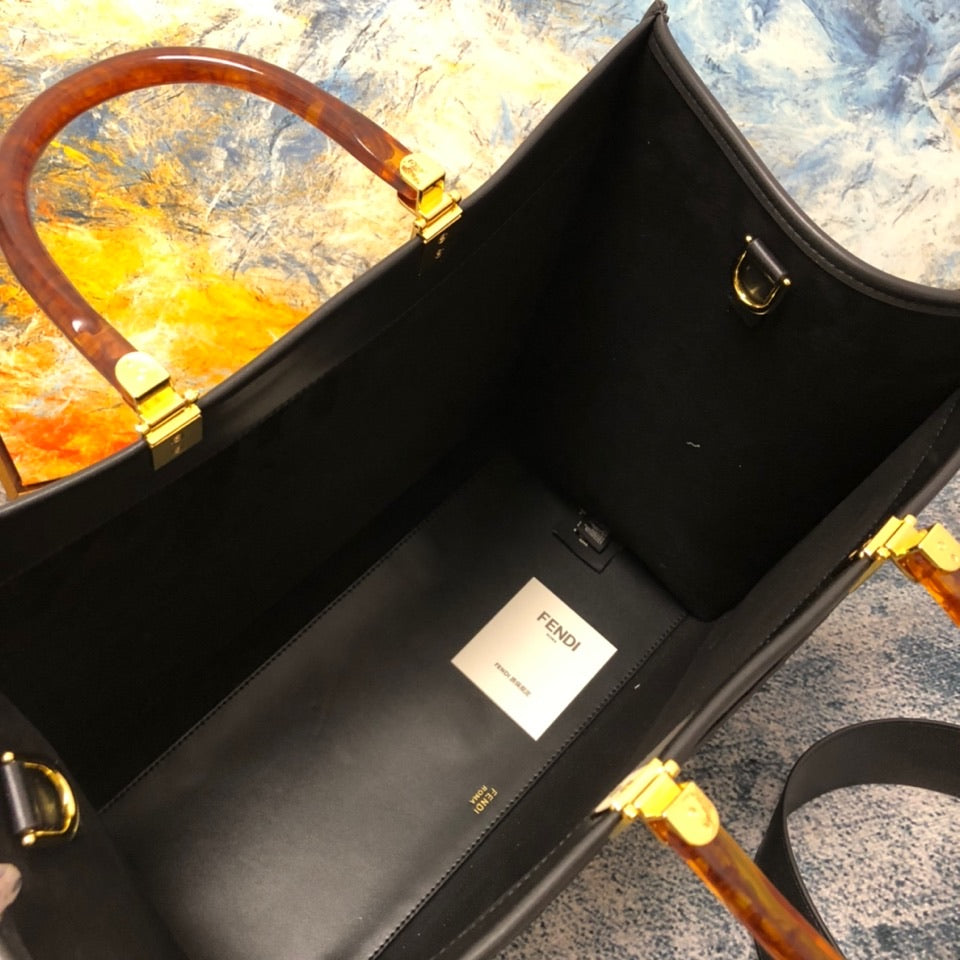 Luxury  Bags Fendi 260