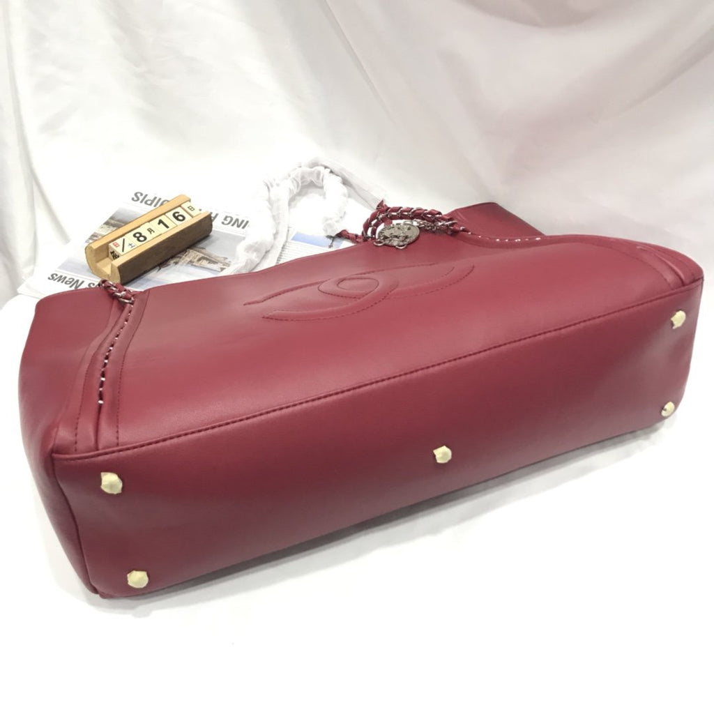Designer Handbags Chanel 211