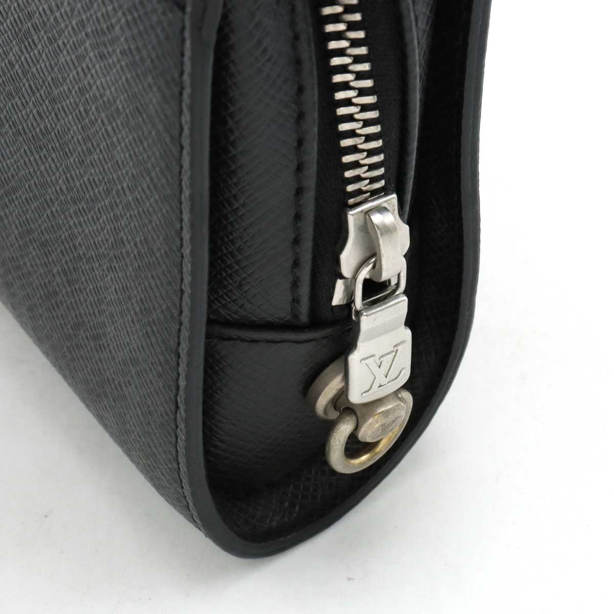 LOUIS VUITTON Louis Vuitton Tiger Bicycle Second Bag Cracks Bag Black Black Without Beta M30182