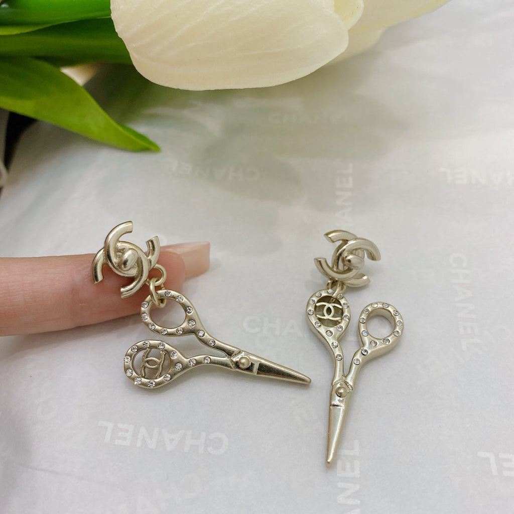 BG - Holiday Earring chanel 005