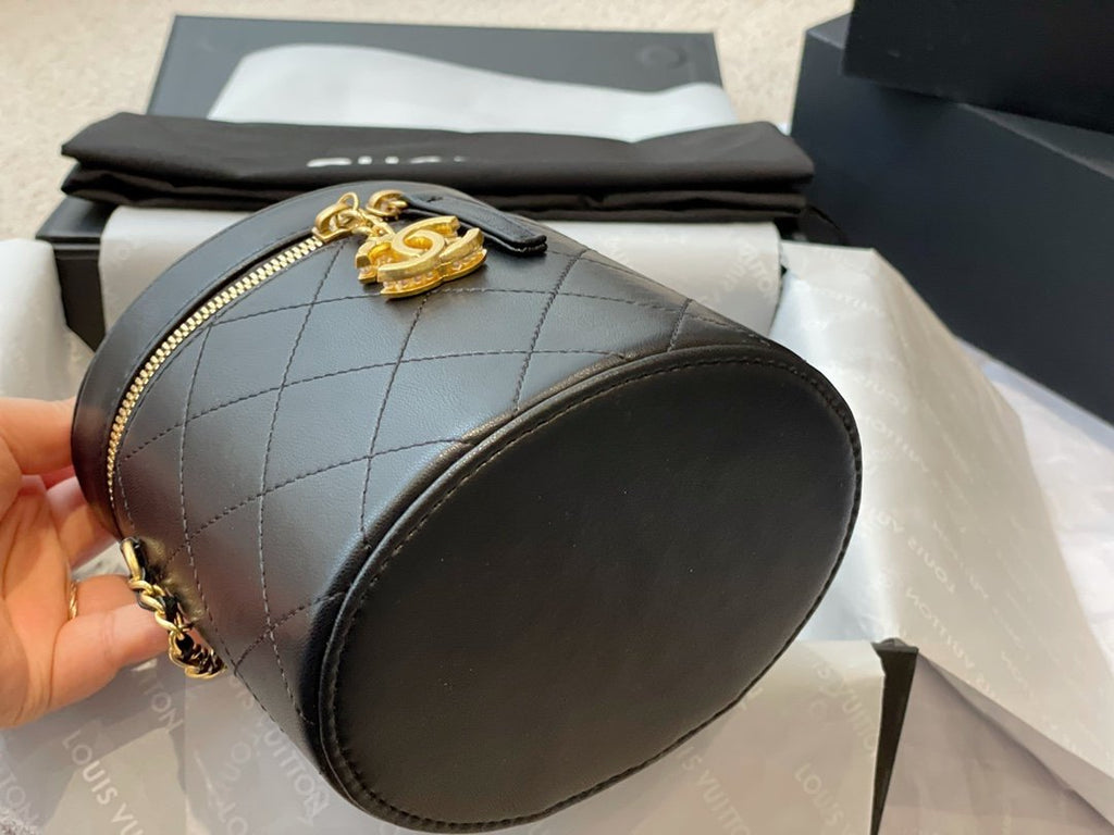 Designer Handbags Chanel 062