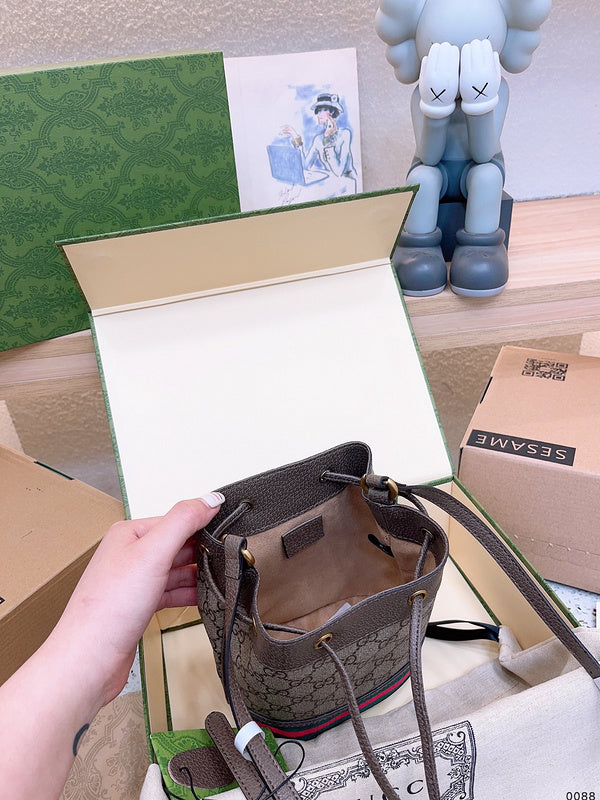 Luxury - Gucci Bags - 182