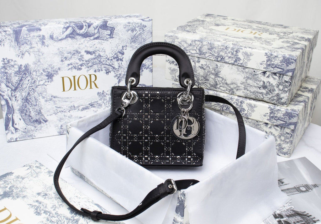 Designer Handbags dior 230