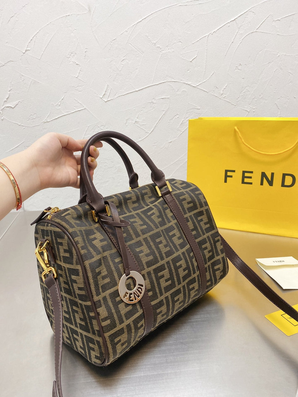 Luxury  Bags Fendi 209