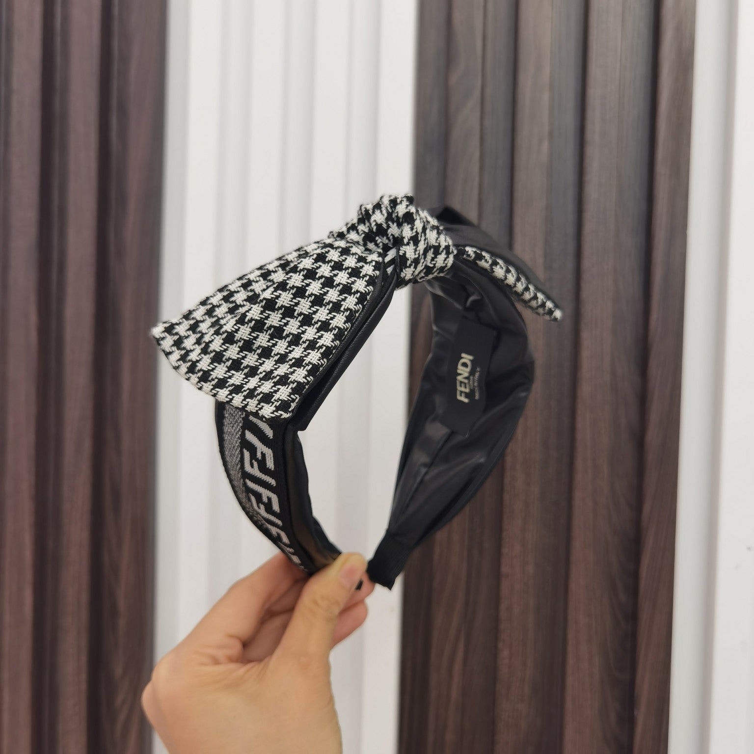 Luxury Hair Band Fendi 033