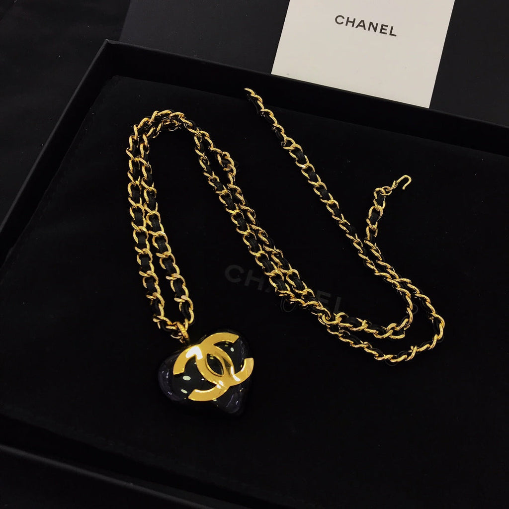 BG - Holiday Necklace chanel052