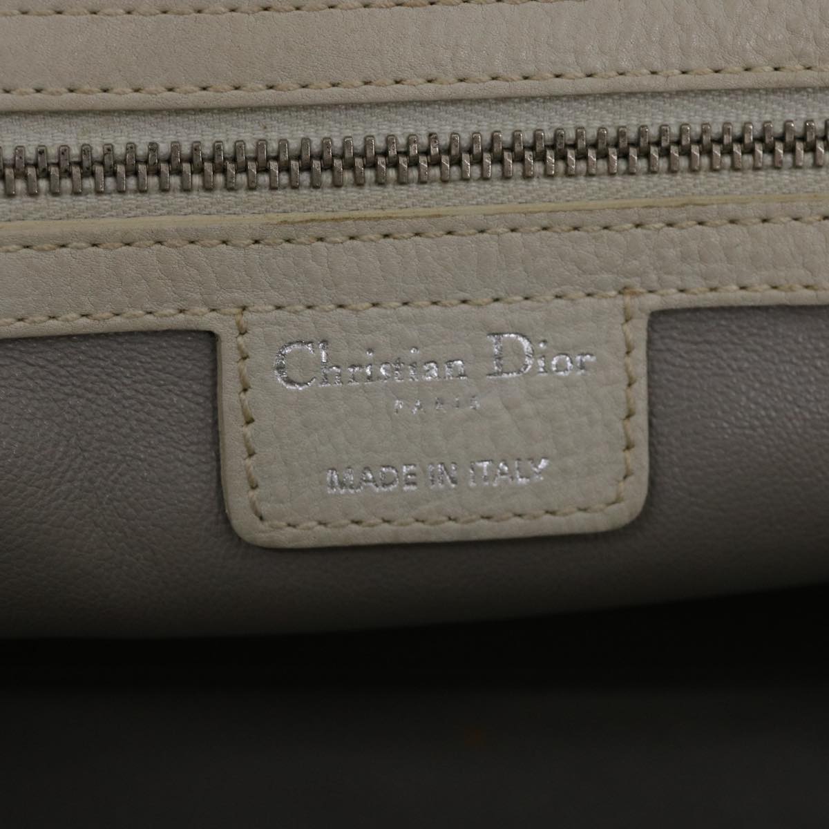 CHRISTIAN DIOR Shoulder Bag Leather White Auth am2766g