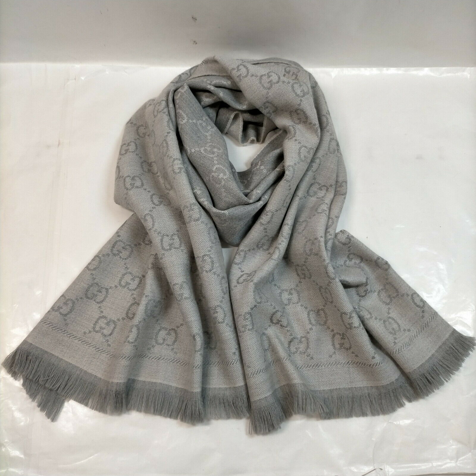 Gucci Scarf Grays Wool 100%