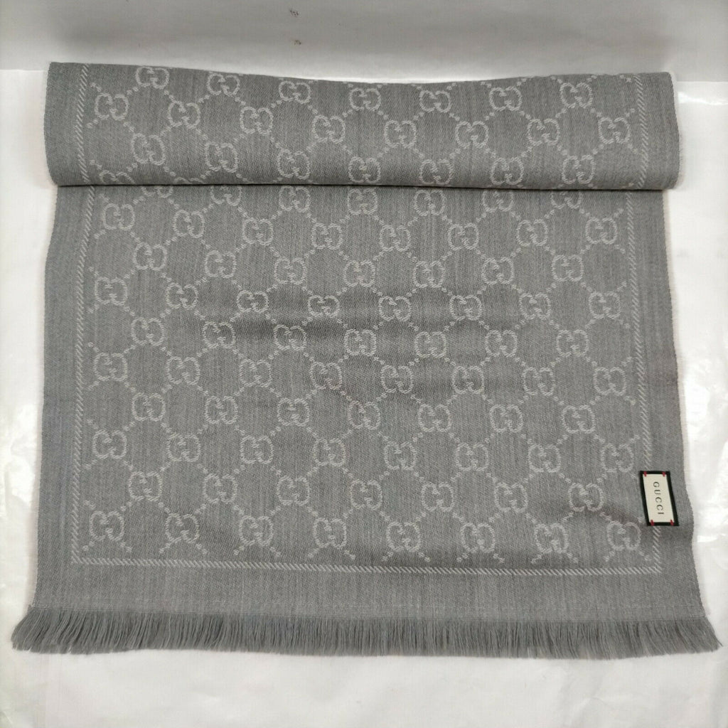 Gucci Scarf Grays Wool 100%