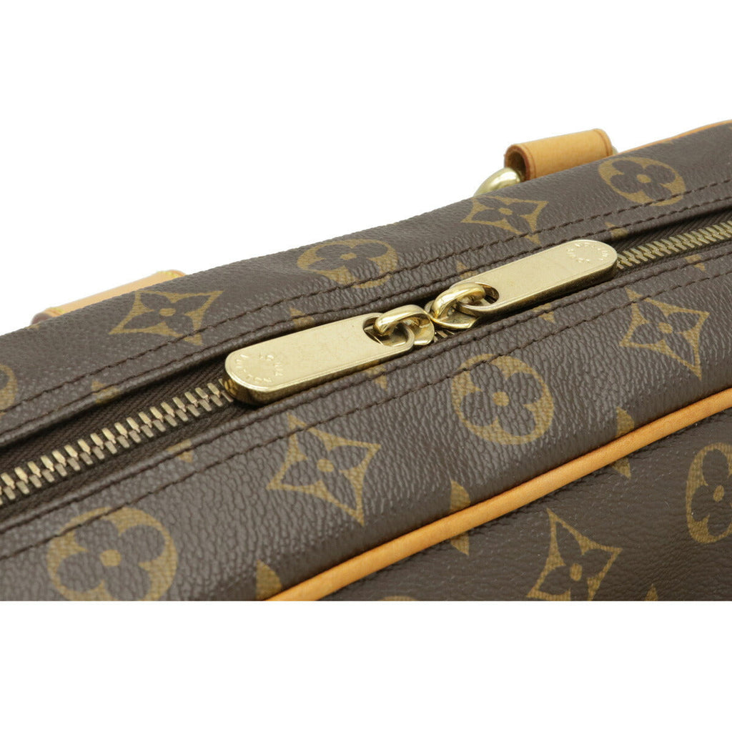 Louis Vuitton Manhattan GM M40025
