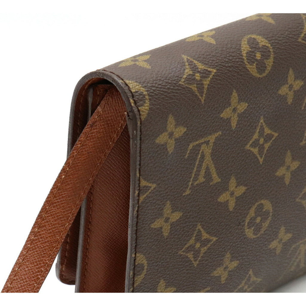 Louis Vuitton Bordeaux 24 Shoulder Bag Clutch M51798
