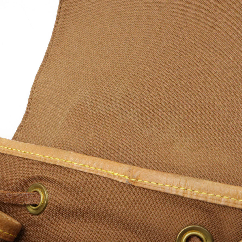 Louis Vuitton Montsouris GM M51135