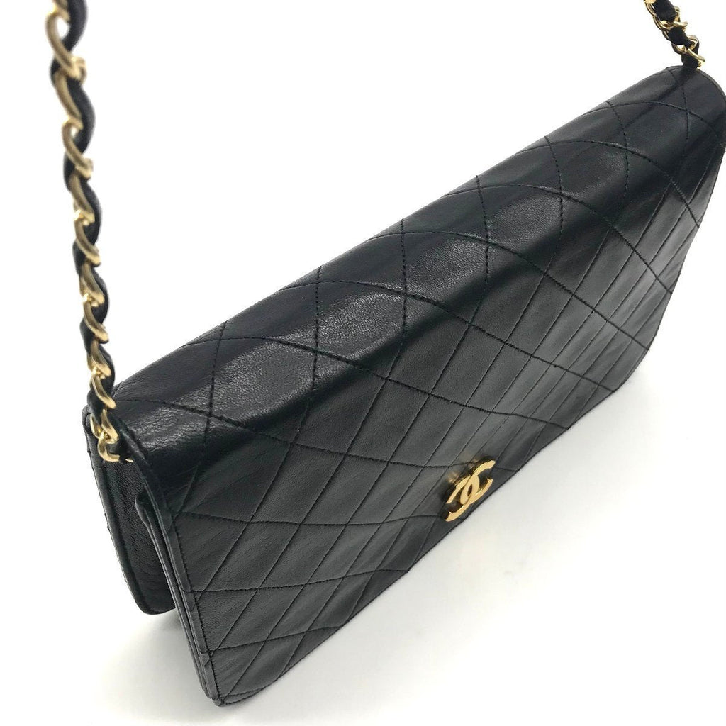 Vintage Chanel Matelasse Lambskin Shoulder Bag Black