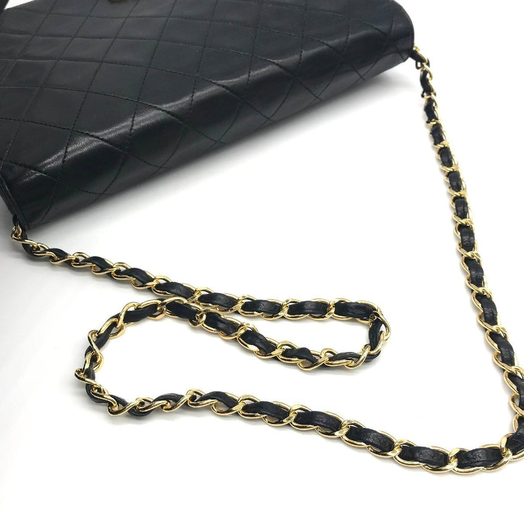 Vintage Chanel Matelasse Lambskin Shoulder Bag Black