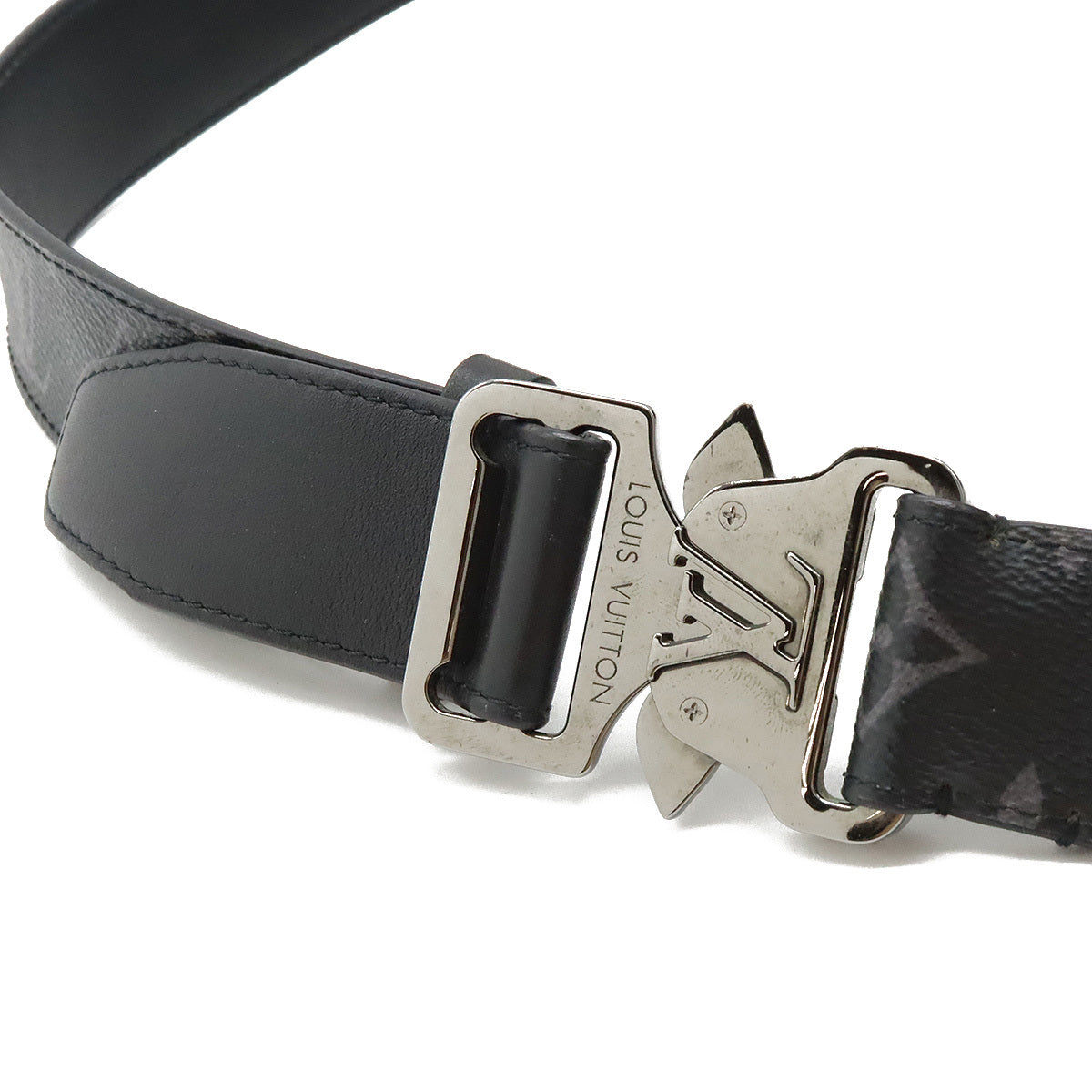Louis Vuitton Eclipse Ceinture Utility Waist Belt Bag M0235U