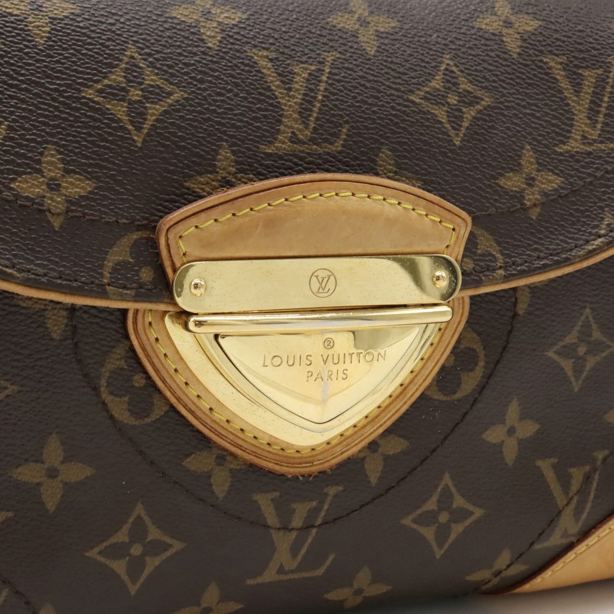 Louis Vuitton Beverly MM Handbag M40121