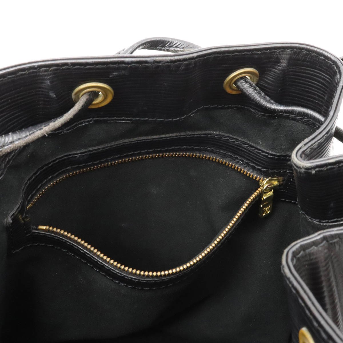 Louis Vuitton Petit Noe Epi Black M59012