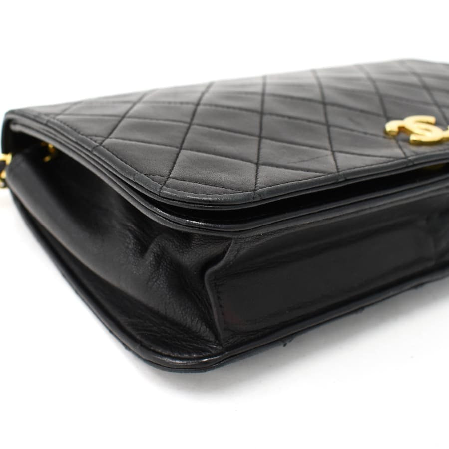 Vintage Chanel Lambskin Matrasse Shoulder Bag Black
