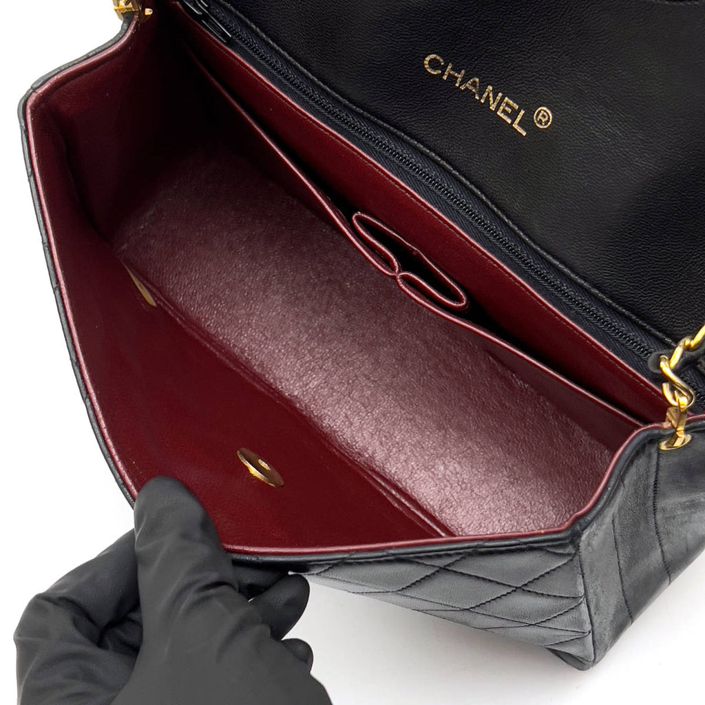 Chanel Shoulder Bag Flap Black Lambskin Leather Matrasse Vintage