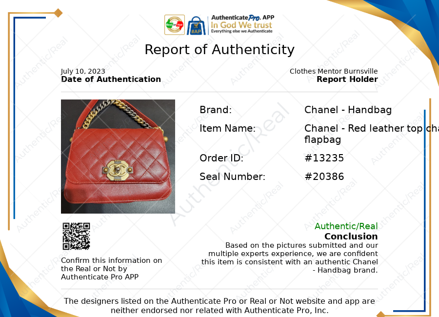 Handbag Luxury Designer By Chanel  Size: Small