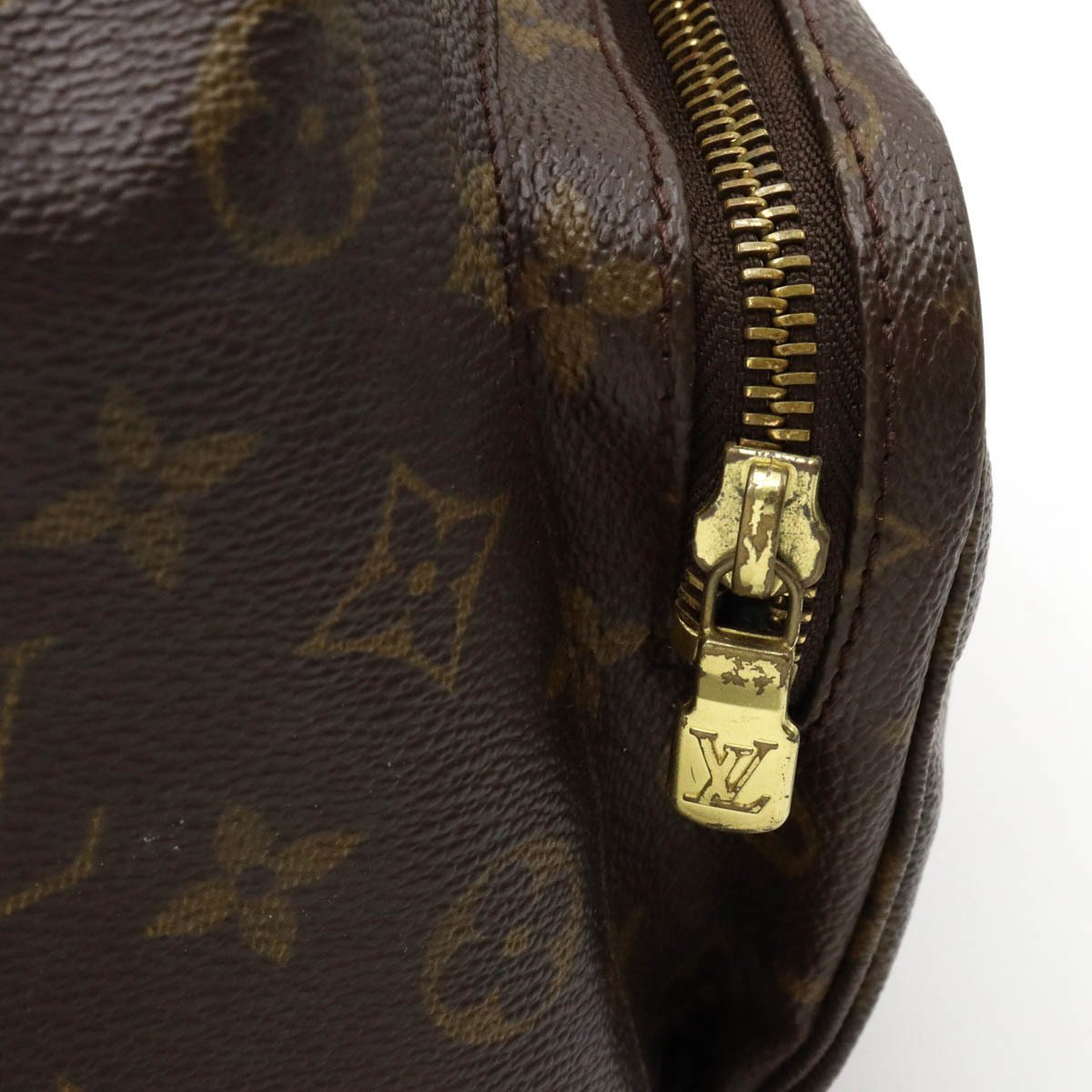 Louis Vuitton Montsouris GM M51135