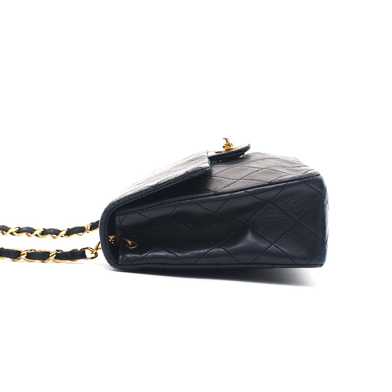 Chanel Shoulder Bag Flap Black Lambskin Leather Matrasse Vintage
