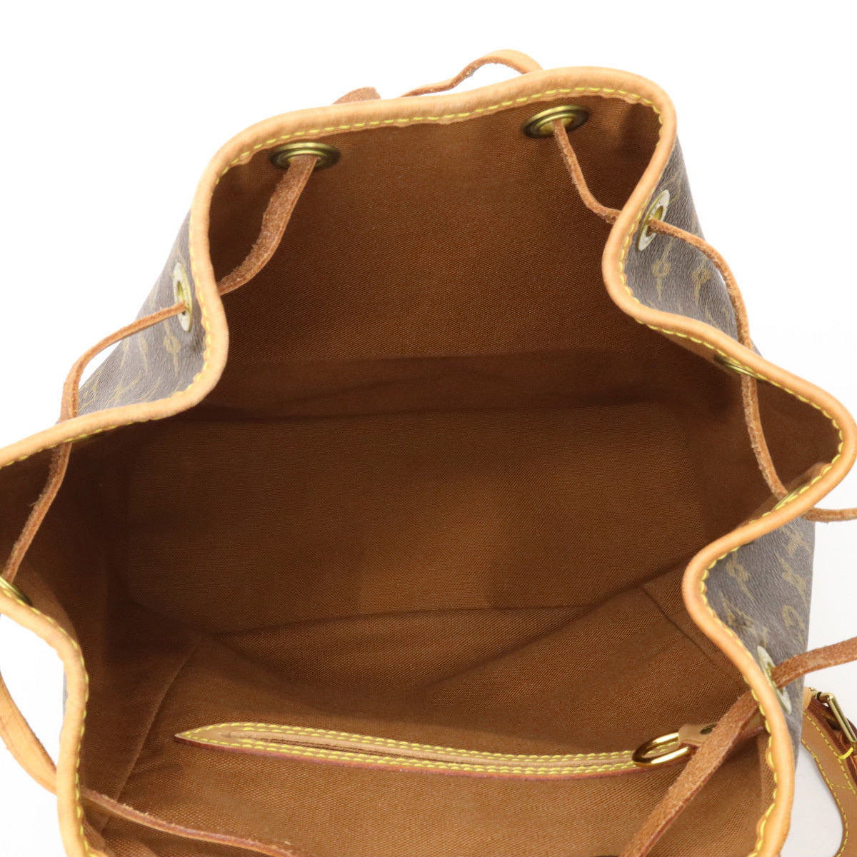 Louis Vuitton Montsouris MM M51136