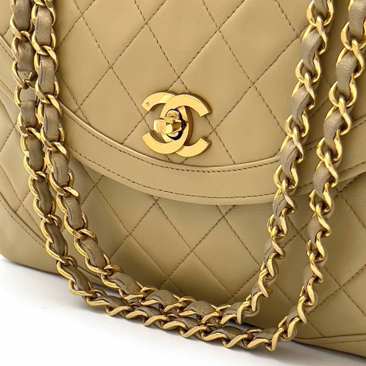 Chanel Shoulder Bag Flap Beige Lambskin Leather Matrasse Vintage