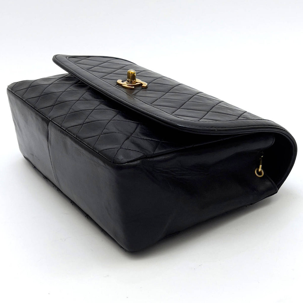Chanel Shoulder Bag Single Flap Black Lambskin Leather Matrasse Vintage First Series