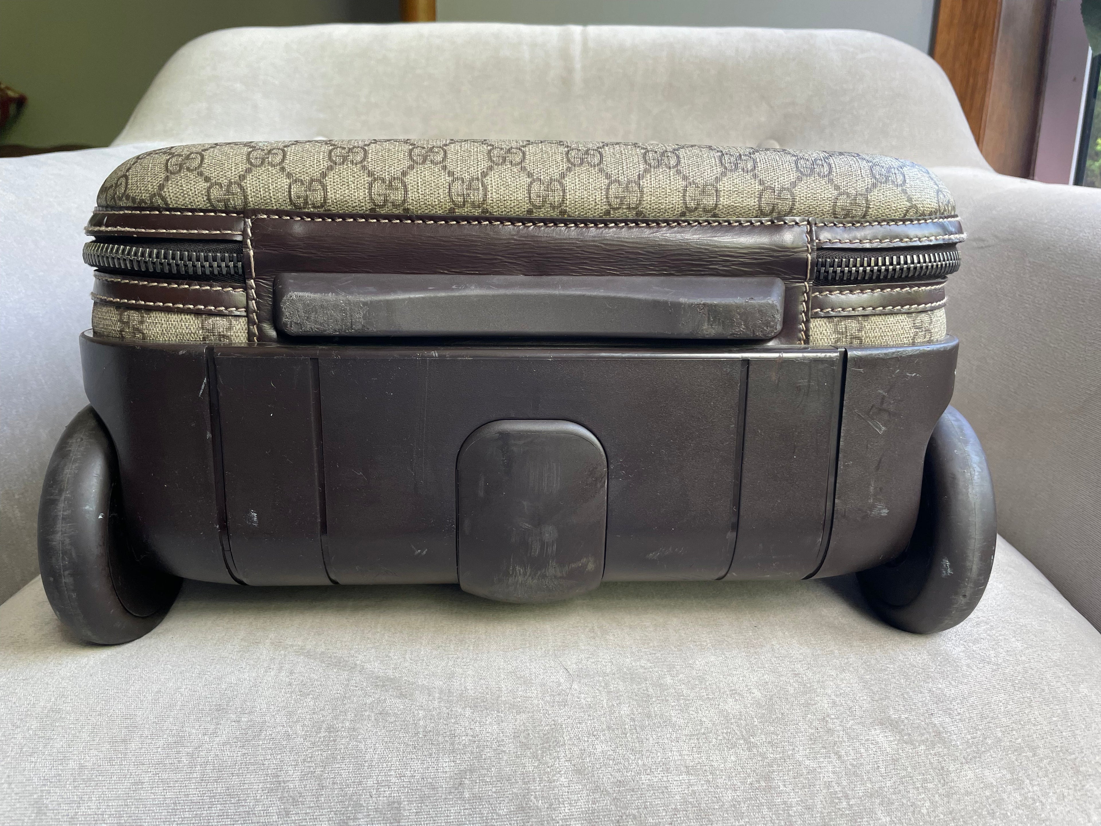Gucci Supreme Canvas Monogram GG Cabin Suitcase