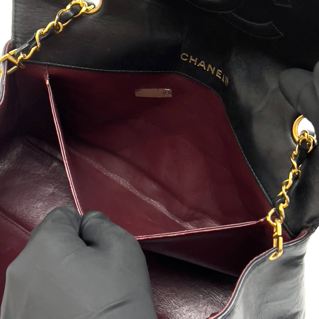 Chanel Shoulder Bag Single Flap Black Lambskin Leather Matrasse Vintage First Series