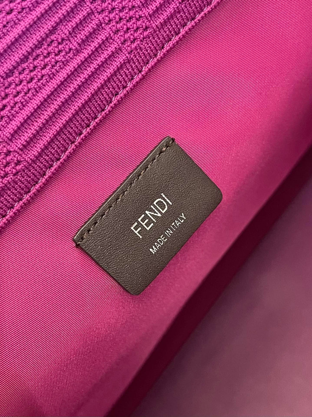 Fendi Sunshine Shopper Meduim Bag